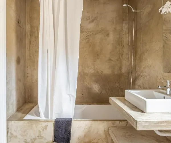 فندق مبيت وإفطار Quinta De Fermil - Casa Oliveiras فوزيلا