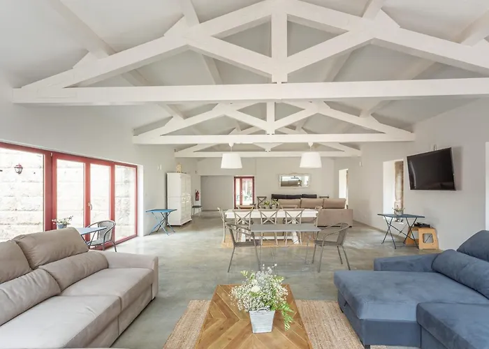 فندق مبيت وإفطار Quinta De Fermil - Casa Oliveiras فوزيلا