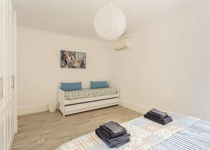 فندق مبيت وإفطار Quinta De Fermil - Casa Oliveiras *