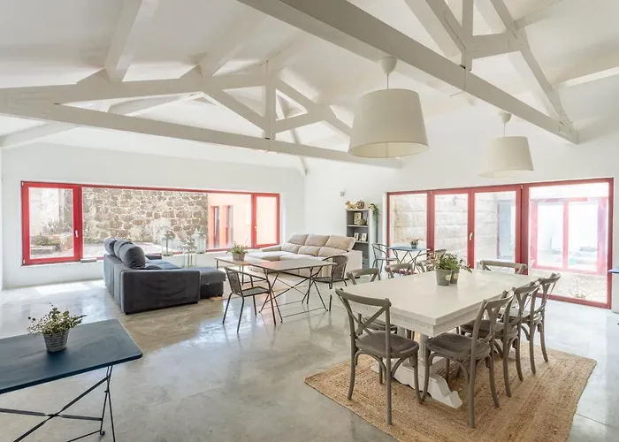 Quinta De Fermil - Casa Oliveiras فندق مبيت وإفطار فوزيلا