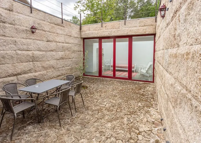 فندق مبيت وإفطار Quinta De Fermil - Casa Oliveiras فوزيلا